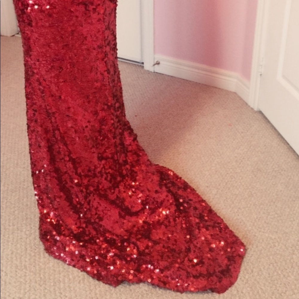 Red fancy wedding dress